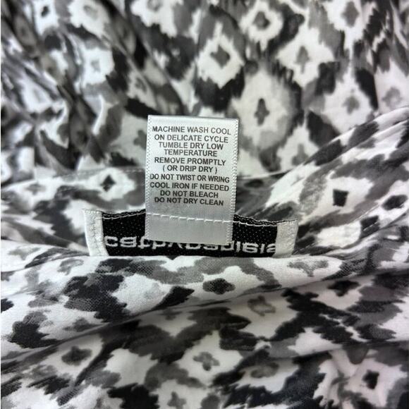 Cathy Daniels Womens XXL Black & White Abstract Pattern Button-Up Shirt - Picture 7 of 9